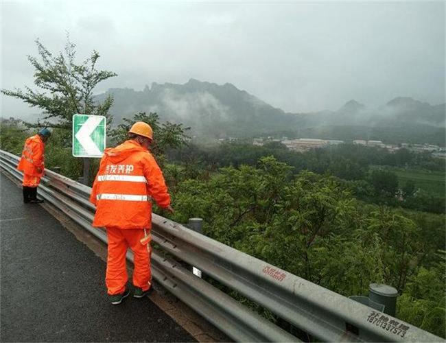 巴音郭楞大型机场排水系统